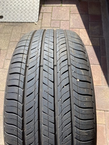Sommerreifen 235 r18 97v - ,