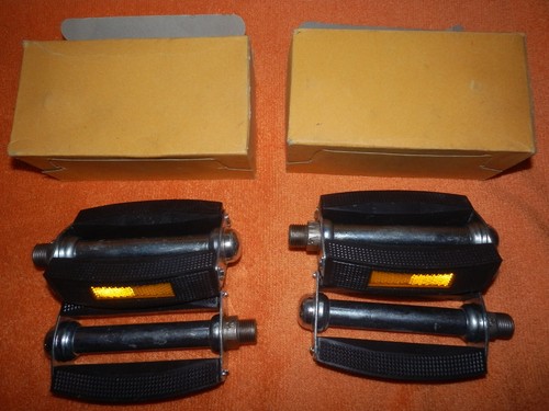 Retro fahrradpedale mit - fahrradpedale,