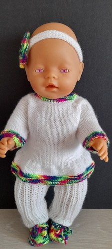 Handgestrickte puppenkleidung - handgestrickte,