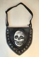 Schultertasche,  Handtasche, Kunstleder schwarz,  Totenkopf  3D, extravagant