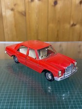 MÄRKLIN Mercedes Benz 250 rot Made in Western Germany Limousine