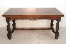 EF 1600 Schöner Tisch Kastanie mit Figuren Bretagne um 1960 Parkett Esstisch