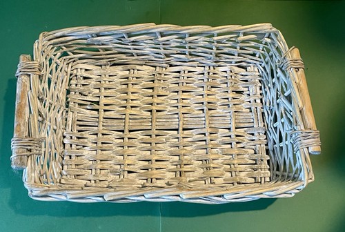 Serviertablett aus