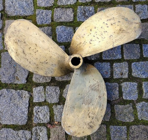 Schöne alte schiffsschraube - alte,