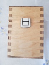 Kleine kiste schatulle box - kiste, aus