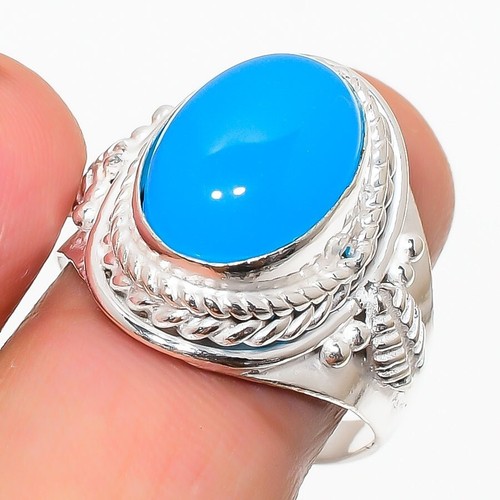 Handgefertigter blauer