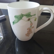 Villeroy & Boch Wildberries Kaffeebecher, Henkelbecher