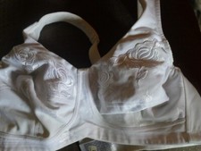 Entlastungs BH Anita Comfort Cup B 90 Neu