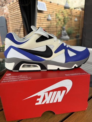 Nike air structure - structure, triax
