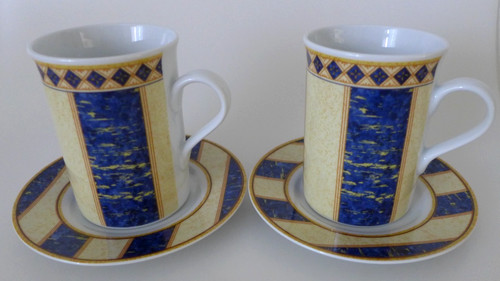Kaffeebecher mit untertasse - kaffeebecher,