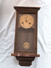 Kleiner alter Regulator