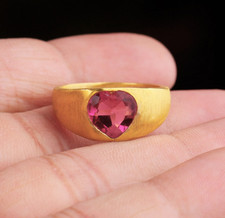 Natürliche Rubin Herzförmig