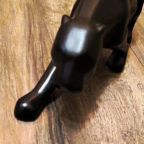 Schwarzer panther skulptur - schwarzer,