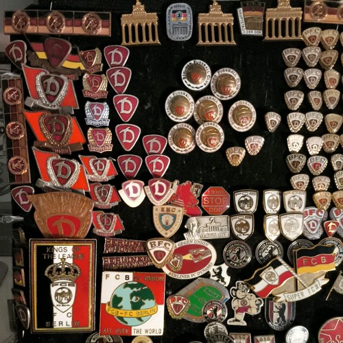 Fußball pins anstecknadeln - fußball-pins, /