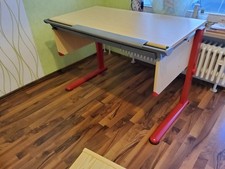 Moll Runner - Schreibtisch für Schüler. Verstellbar und neigbar + Rollcontainer
