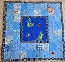 Babydecke Krabbeldecke Dino Spieldecke Patchwork Handarbeit ca. 1,00x1,00m