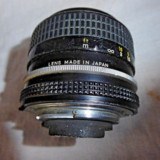 NIKON Objektiv: NIKKOR 24 mm, 1 : 2,8 Weitwinkelobjektiv lichtstark, 70er Jahre