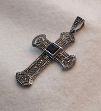 Wunderschönes Kreuz aus