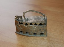 Bügeleisen aus Messing