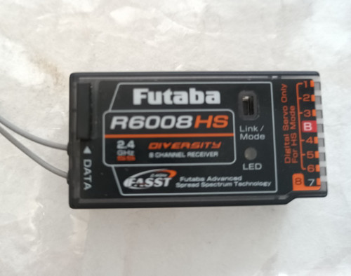 Futaba r6008hs kanal 4 - kanal, 2,4