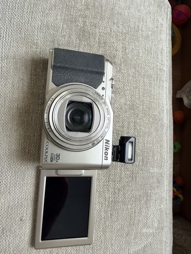 Nikon coolpix s9900 - coolpix, silbern