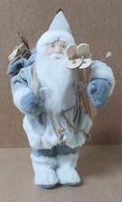 Weihnachtsmann mit Geschenkesack und Skiern ca. 40 cm