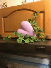 Deko Herz rosa mit Halter und künstliche Efeu