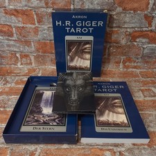 H. R. Giger Tarot: 22 Karten, Buch und Poster