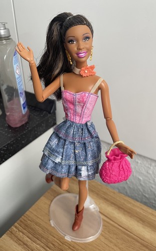 Barbie fashionistas swappin - barbie,