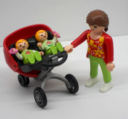 Mama mit zwillingswagen - mama,