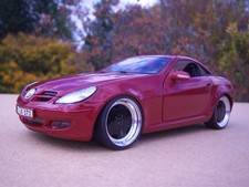 Maisto Mercedes SLK R 171 rot