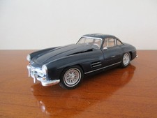 Mercedes 300SL Gull Wing gebautes Modell aus italieri Bausatz