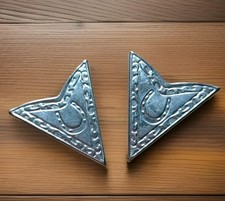 2 Western Kragenecken Hufeisen