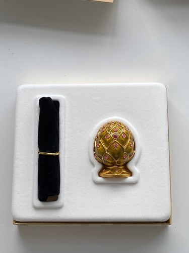 Estee lauder bejeweled - estee,
