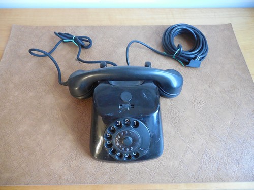 Altes telefon bakelit - altes,