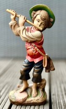 Holzfigur: "Junge mit