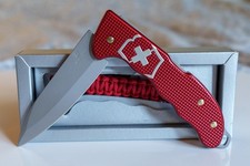 Victorinox Hunter Pro Alox, neuwertig, 0.9415.20, rot, 136mm, OVP