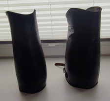 Paar Gamaschen schwarz