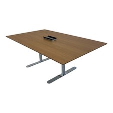 Montana Konferenztisch HiLow Conference Eiche Furniert Gestell Alu Verchromt