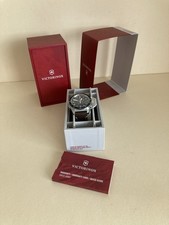 VICTORINOX SWISS ARMY