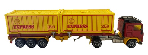 Siku maßstab volvo f10 - 1:55,