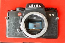 LEICA R5 / schwarz / 1987 / mit Augenmuschel 14215, Anleitung, Gurt und OVP