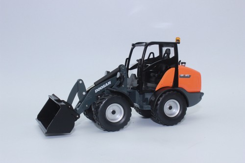 Sale doosan dl 85 - ,