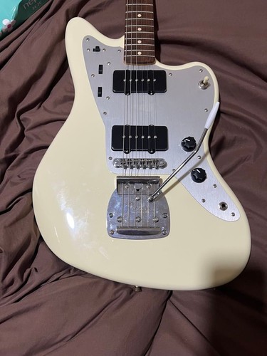 Squier fender gitarre - by, j