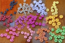 24 Mini-Knöpfe, 6 mm Ø