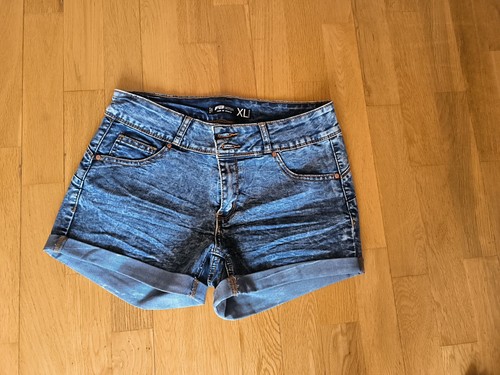 Jeans shorts hot - ,