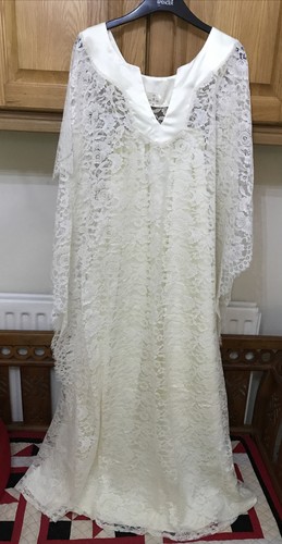 Vintage 1960 ivory satin - vintage,