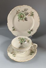 Antike Relief Porzellan