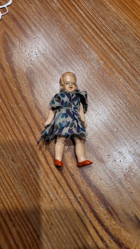 Beautiful miniature - ,