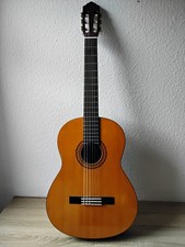 Yamaha C40 Gitarre mit Ständer Tasche und STIMMGERÄT Gebraucht
